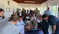 Girne’deki alabora olan gemi için Kriz Masası toplandı, koordinasyonu sürdürme kararı alındı
