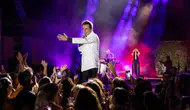Teoman, Kıbrıs’ta Müzikseverlere Unutulmaz Bir Gece Yaşattı