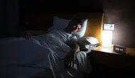 Gece ışıkta uyumak kalbi etkiliyor olabilir