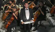 Tuğrul Enver Töre, Aspendos'ta “Carmina Burana” için sahne aldı