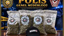 Kermiya barikatında 2 kilo uyuşturucu ele geçirildi