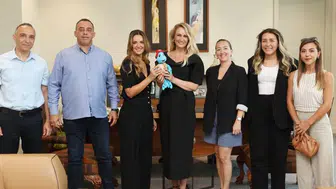 Meritta heyeti, Nilden Bektaş Erhürman’ı ziyaret etti