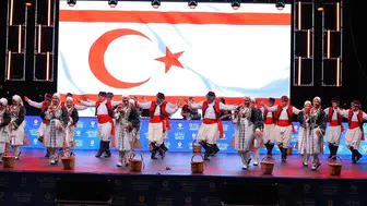 İskele Belediyesi Halk Dansları Topluluğu, Samsun'da sahne aldı