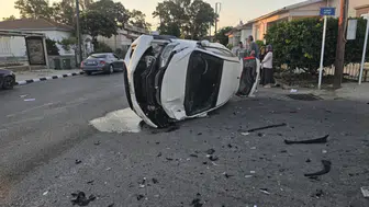 17 yaşındaki alkollü sürücü kaza yaptı!
