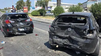 Lefkoşa’da üç aracın karıştığı trafik kazasında dört kişi yaralandı