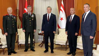 Ünal Üstel, yeni KTBK ve GKK komutanlarını kabul etti