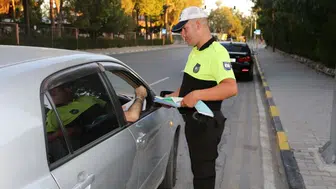 Trafik denetimleri: 44 araç trafikten men edildi, 6 sürücü tutuklandı