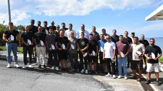 Girne Belediye Başkanı Şenkul, deniz faciasında kurtarma çalışmalarına destek veren kişilere plaket takdim etti