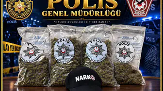 Kermiya barikatında 2 kilo uyuşturucu ele geçirildi