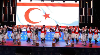 İskele Belediyesi Halk Dansları Topluluğu, Samsun'da sahne aldı