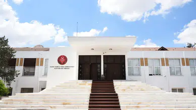 Başbakanlığa bazı kurumlar eski Meclis binasına taşınıyor