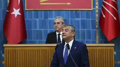 Özgür Özel veda etti: Vakti gelmiş bir vedanın hüznünü yaşıyorum