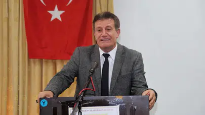 Erhan Arıklı: Girne’ye göz dikenler Larnaka ve Limasol’u kaybetmeyi de göze almalı