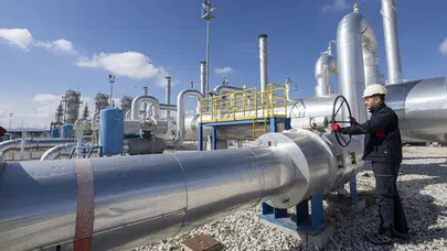 TC ile KKTC arasında imzalanacak doğal gaz boru hattı kurulması projesi Rum basınında manşet oldu