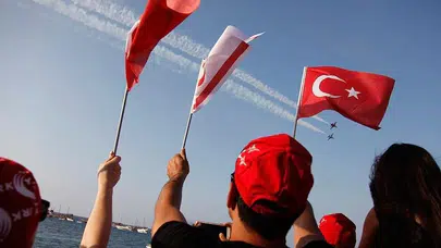 20 Temmuz Barış ve Özgürlük Bayramı yarın kutlanıyor: Törenler, SOLOTÜRK, zırhlılar ve top atışları
