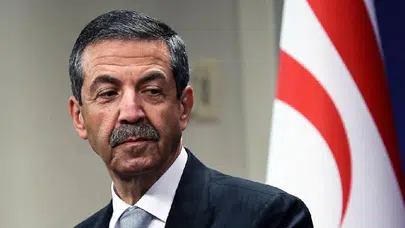 Ertuğruloğlu: Tarihimizde iki karanlık 15 Temmuz var, tüm şehitlerimizi rahmetle yad ediyorum
