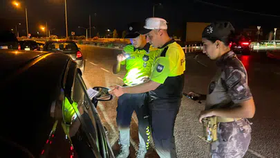 Trafik denetimleri: 480 sürücüye yasal işlem, 59 araç trafikten men, bir tutuklu
