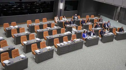 Hükümet Meclis’e gelmedi: Olağanüstü toplantı nisap engeline takıldı