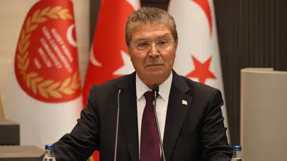 Üstel: İki seçimin aynı gün yapılması ülkeye zaman kazandıracak