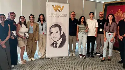 Vedat Kaner Vakfı burslu öğrencilerle buluştu