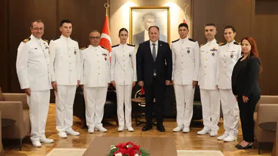Öztürkler, Deniz Harp Okulu öğrencilerini kabul etti