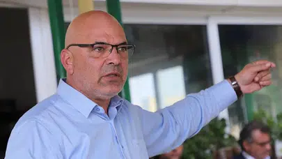 Sarıçizmeli’den Tuğlu’na: Borcu olmayan bir belediyeyi kendi eliyle borçlandırmıştır
