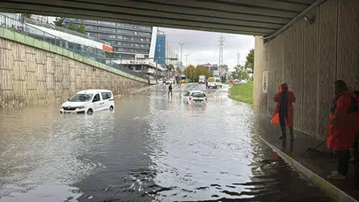 İstanbul’da sağanak hafifledi, heyelan tehlikesi sürüyor: Cuma yeni yağış geliyor