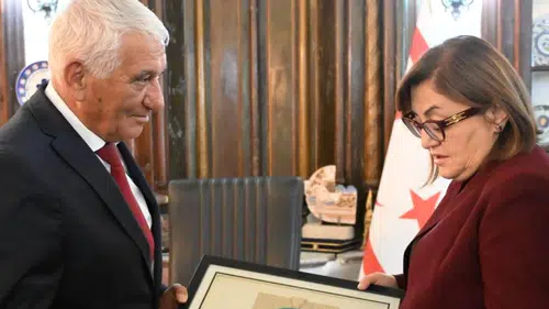 Özçınar ve Şahin bir araya geldi: Ortak projelerin hayata geçirilmesine yönelik kararlılık vurgulandı