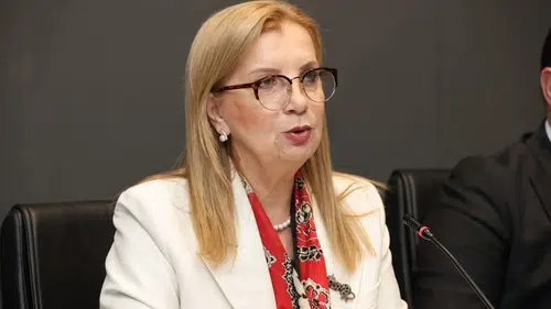 Resmiye Eroğlu Canaltay, milletvekili adaylığından çekildi