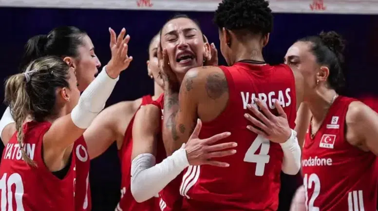Türkiye Kadın Voleybol Milli Takımı VNL şampiyonu oldu!