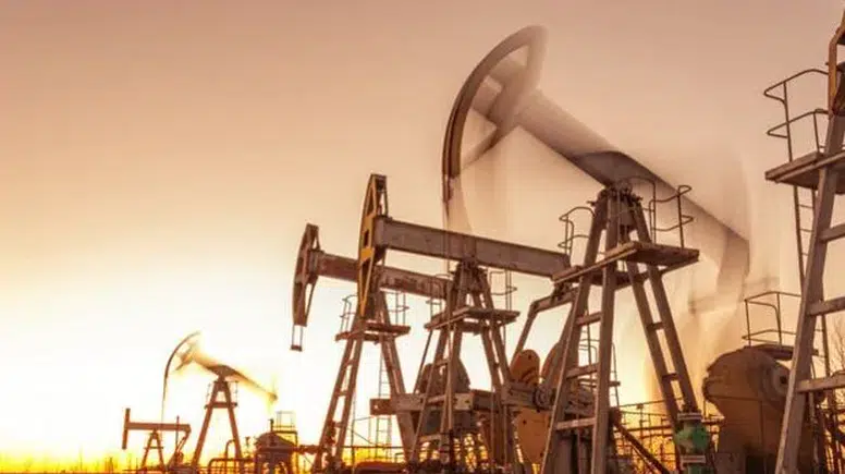 Petrol fiyatı 85 dolarla bir ayın zirvesinde