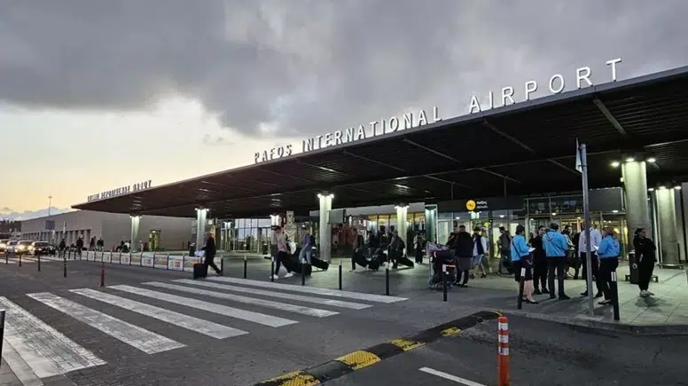 Maç için 11 yaşındaki kızını evde yalnız bırakan babaya dava okundu