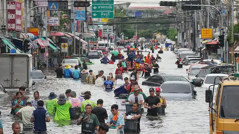 Tayland'da şiddetli yağışların yol açtığı sellerde 23 kişi hayatını kaybetti